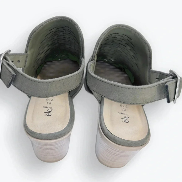 Ankle bootie . Olive green. Size 7/8 - Picture 4 of 7